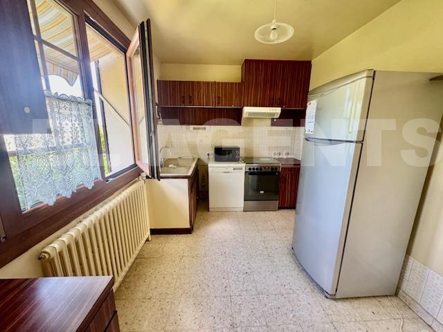 Maison traditionnelle - 180 m² - 6 pièces