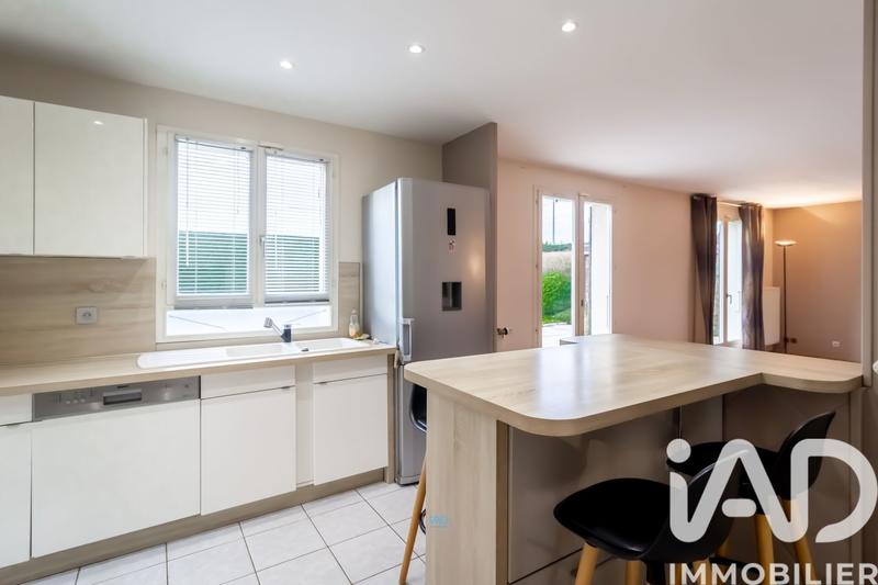 Maison - 180 m² - 7 pièces