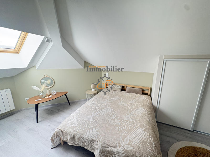 Appartement - 102 m² - 5 pièces