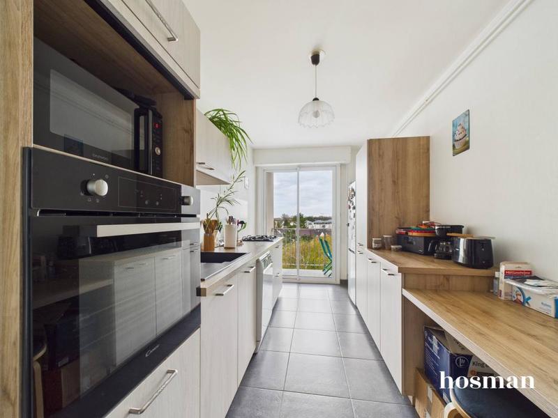 Appartement - 83 m² - 4 pièces