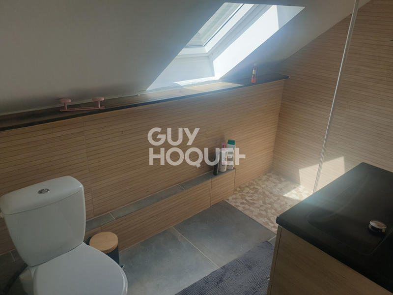 Maison - 165 m² - 8 pièces