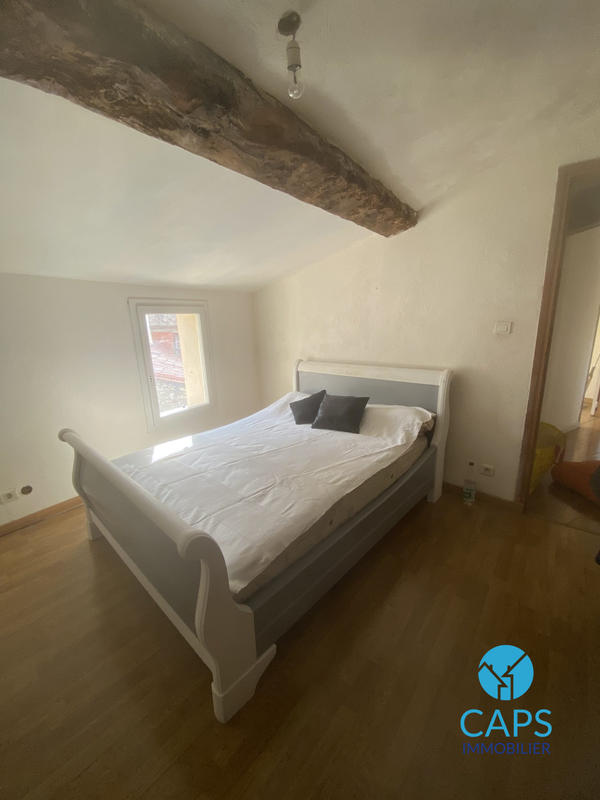 Duplex - 92 m² - 5 pièces