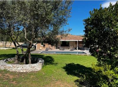 Villa - 127 m² - 4 pièces