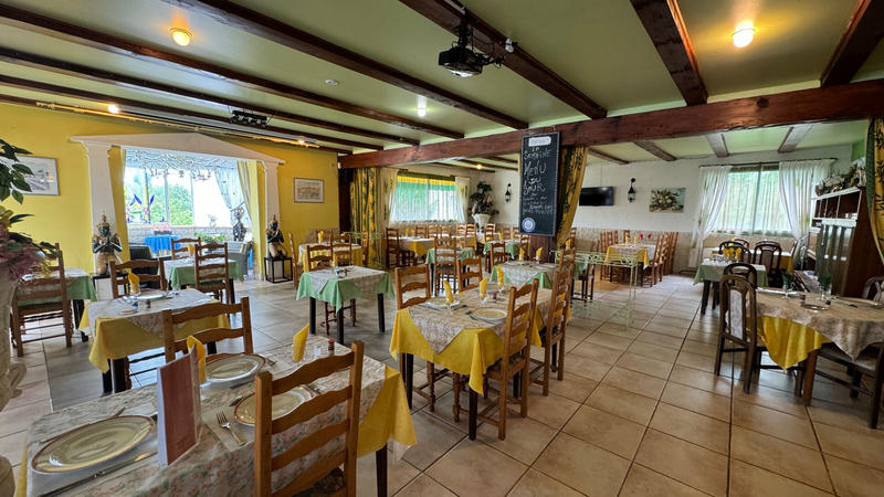 Maison - 391 m² - 5 pièces