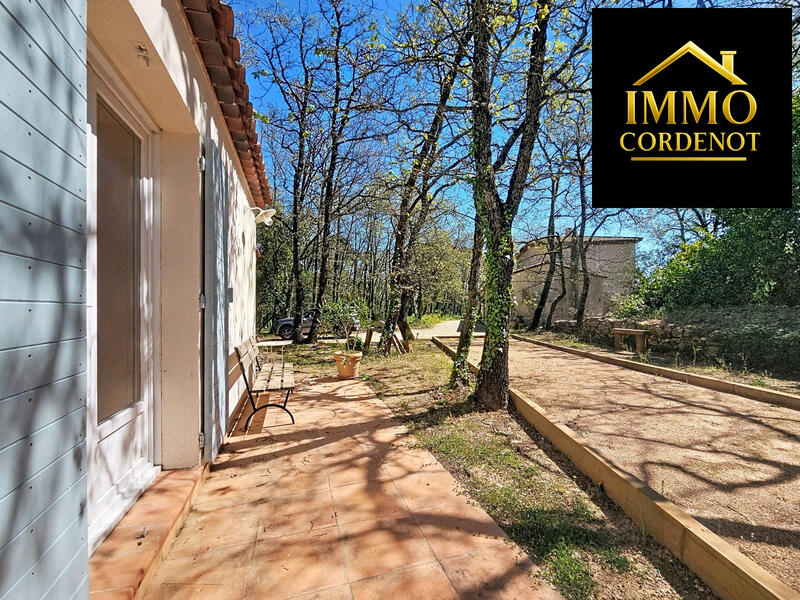 Villa - 140 m² - 5 pièces