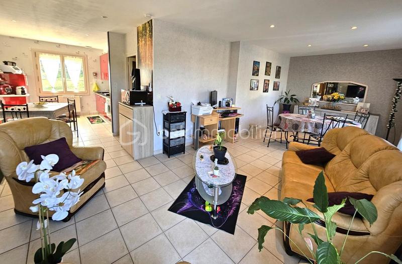 Maison traditionnelle - 162 m² - 7 pièces