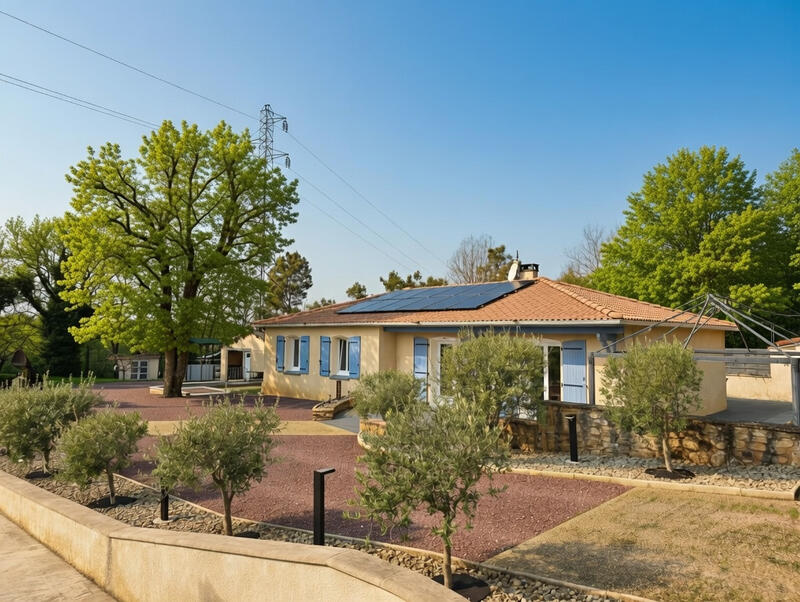 Maison - 110 m² - 5 pièces