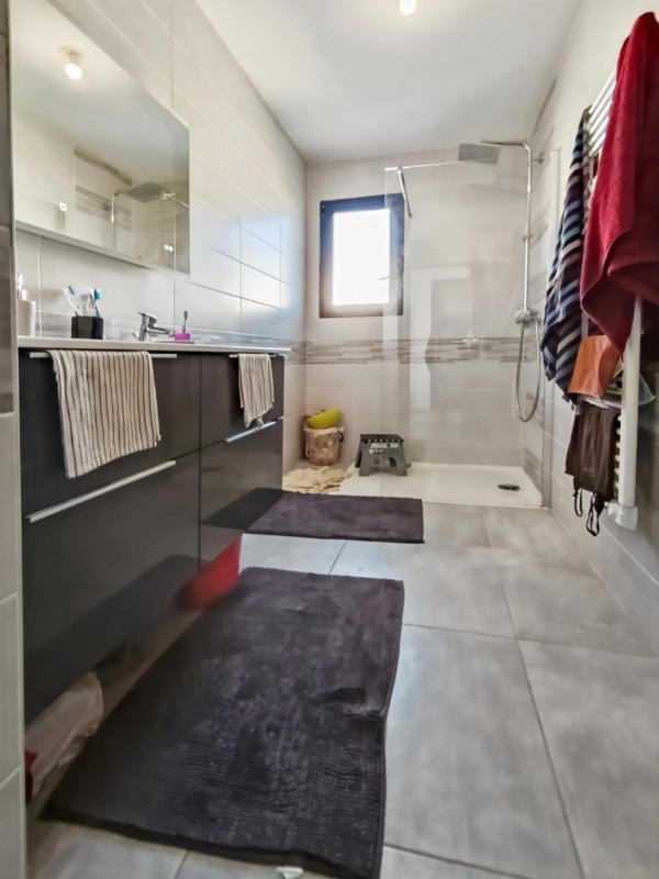 Maison - 157 m² - 7 pièces