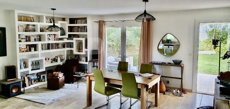 Maison - 115 m² - 6 pièces