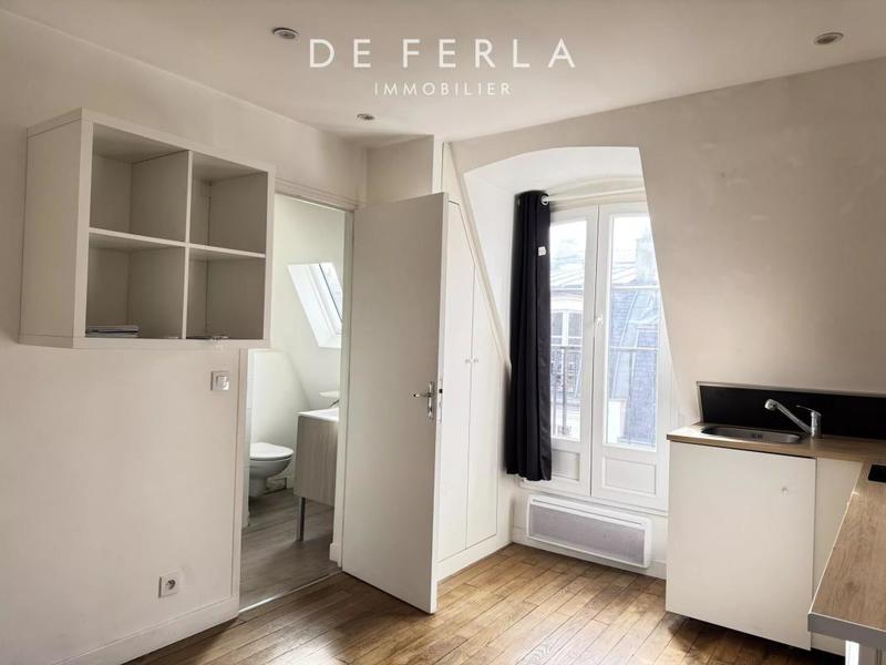 Studio - 13 m² - 1 pièce