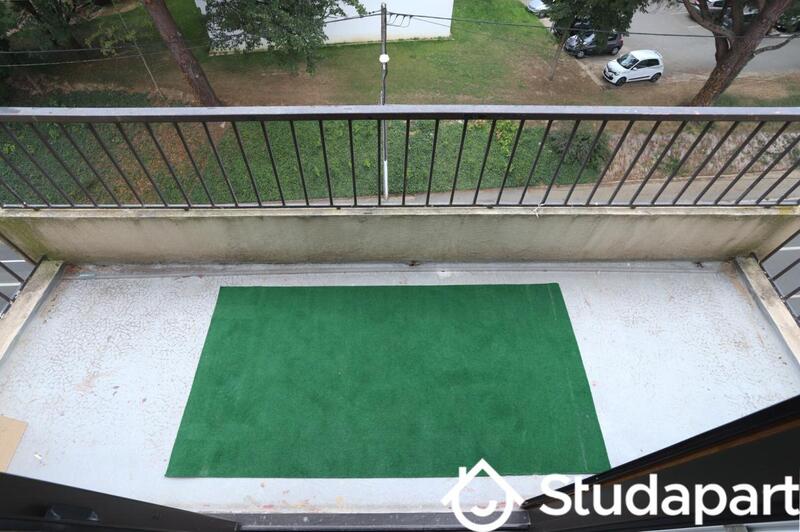 Chambre - 11 m² - 1 pièce