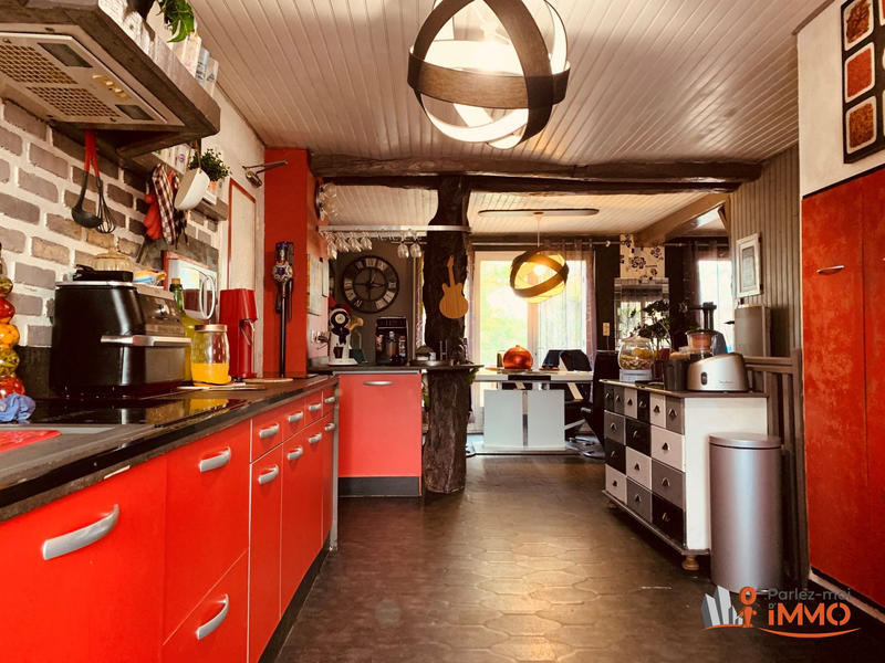 Villa - 172 m² - 8 pièces