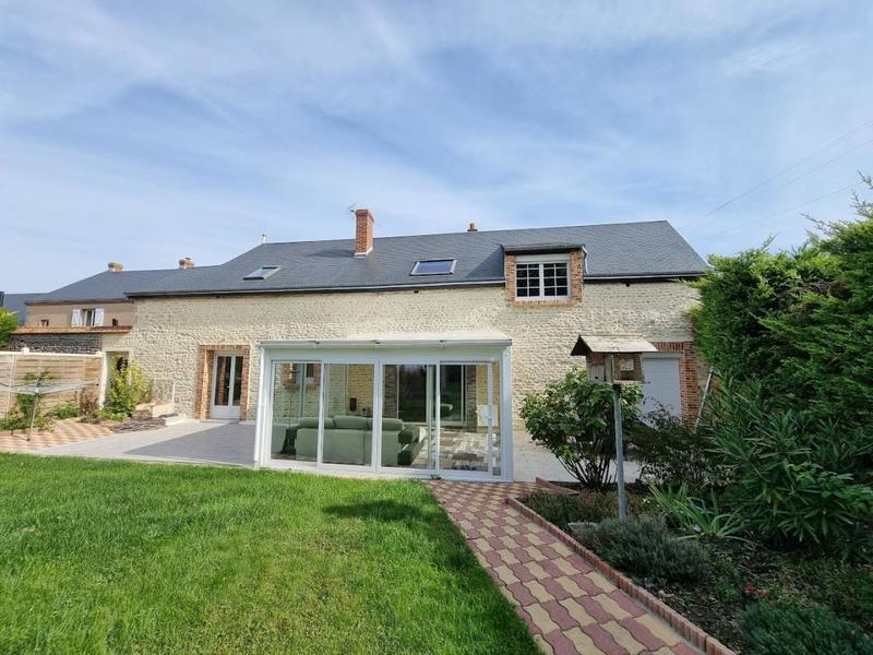 Maison - 153 m² - 5 pièces