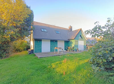 Maison - 108 m² - 6 pièces