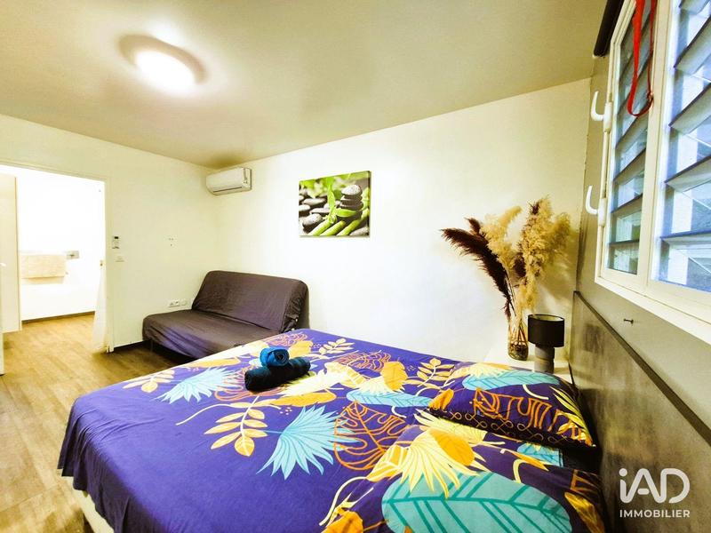 Maison - 249 m² - 10 pièces