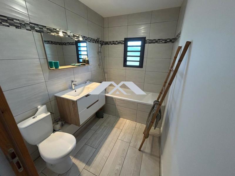 Villa - 120 m² - 4 pièces