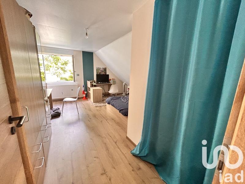 Maison - 180 m² - 6 pièces