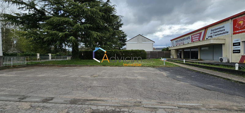 Entrepôt - 1 651 m²