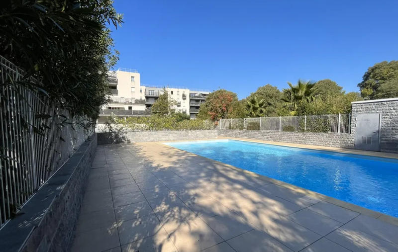 Appartement - 56 m² - 3 pièces