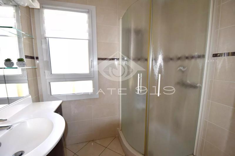 Appartement - 63 m² - 2 pièces