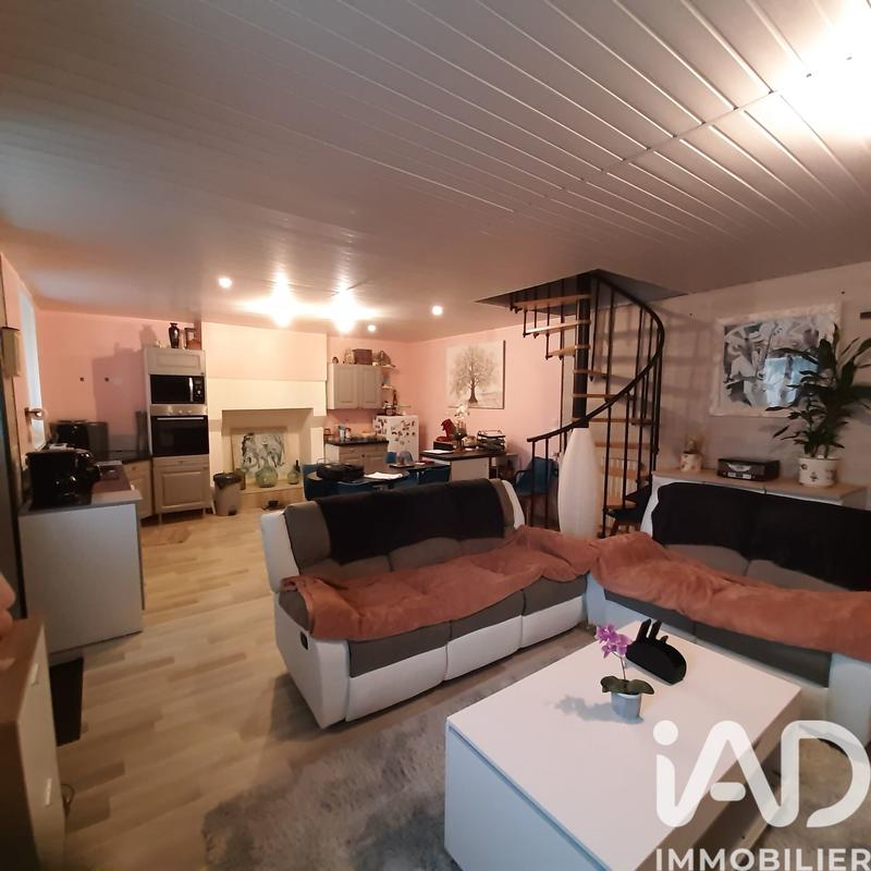 Maison de village - 90 m² - 4 pièces