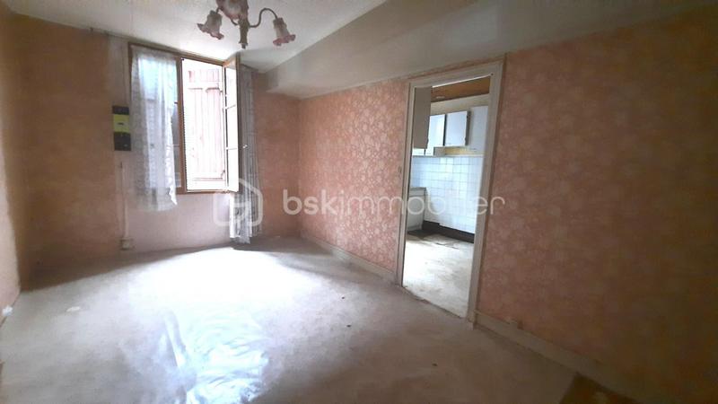 Immeuble - 96 m² - 6 pièces