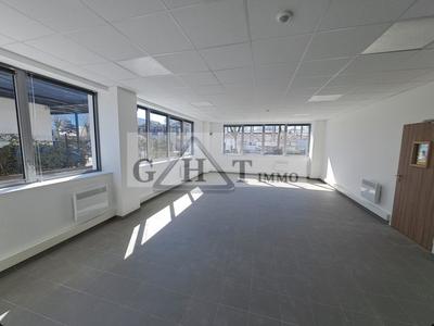 Entrepôt - 1 000 m²