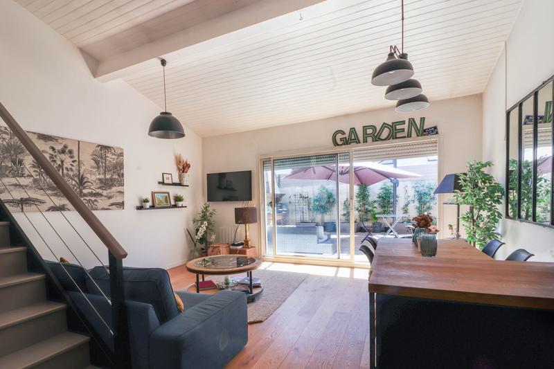 Appartement - 92 m² - 4 pièces