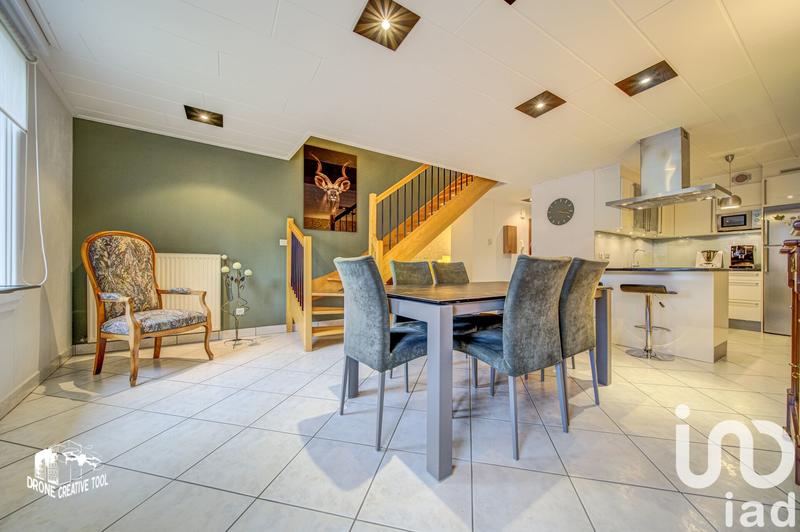 Appartement - 121 m² - 5 pièces