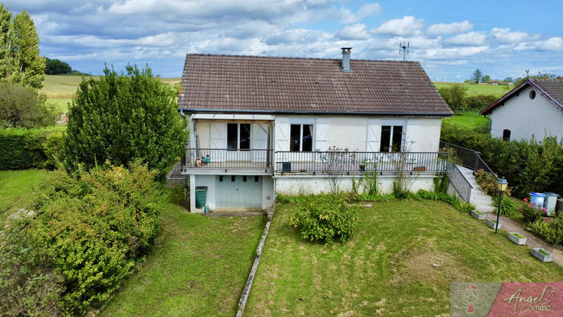 Maison - 95 m² - 5 pièces