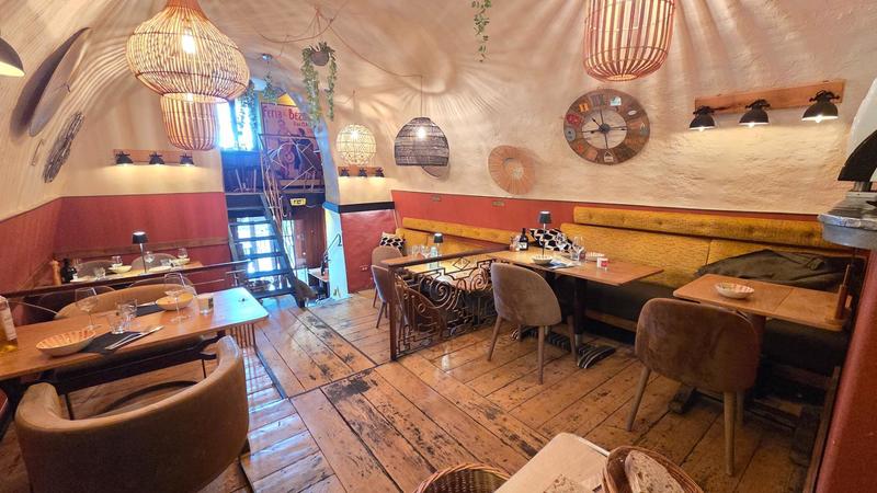 Local commercial - 119 m² - 3 pièces