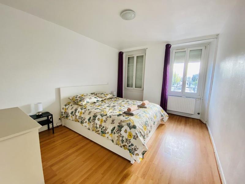 Maison - 111 m² - 4 pièces