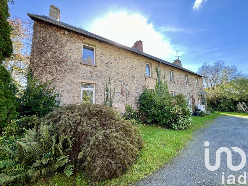 Maison de campagne - 208 m² - 10 pièces