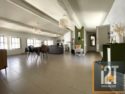 Appartement - 83 m² - 3 pièces