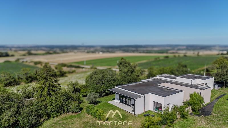 Maison contemporaine - 240 m² - 7 pièces