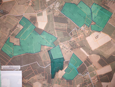 Terrain - 550 000 m²