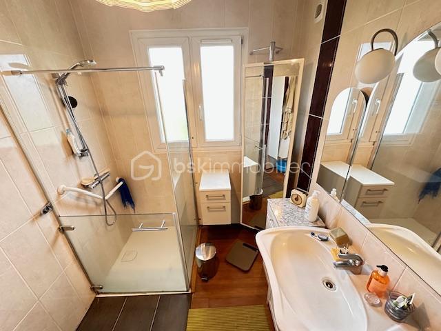 Maison d'architecte - 130 m² - 5 pièces