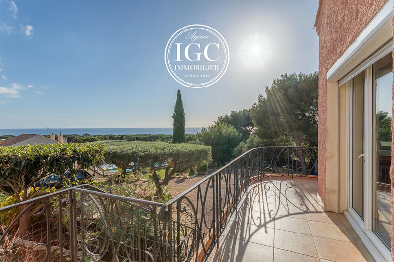 Maison - 180 m² - 5 pièces