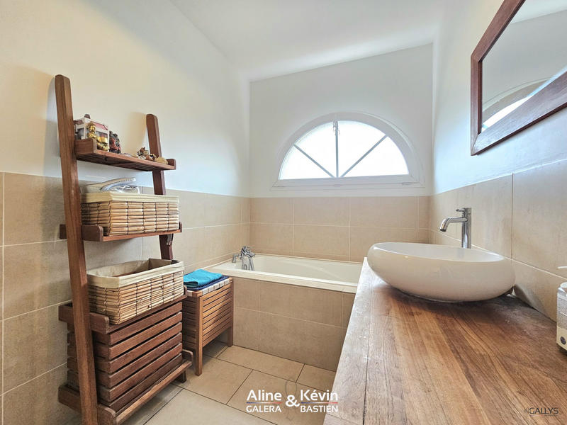 Maison - 112 m² - 5 pièces