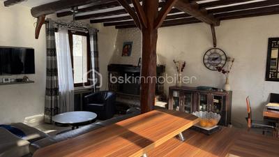 Maison - 190 m² - 7 pièces