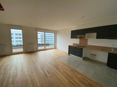 Appartement - 75 m² - 4 pièces