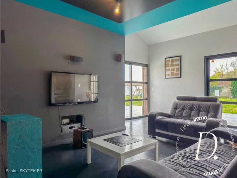 Maison - 235 m² - 6 pièces