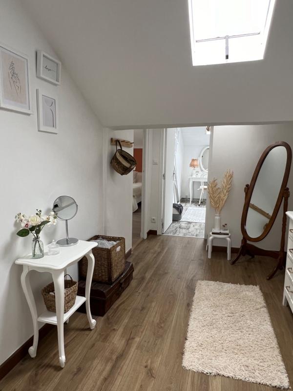 Maison - 90 m² - 5 pièces