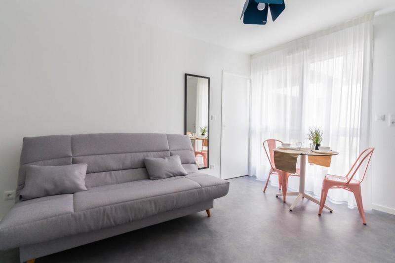 Studio - 18 m² - 1 pièce