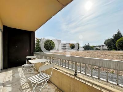 Appartement - 88 m² - 5 pièces