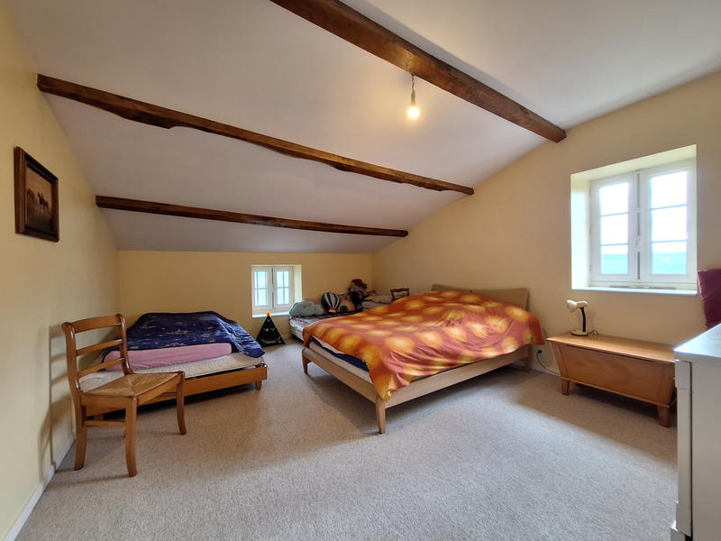 Propriété - 282 m² - 10 pièces