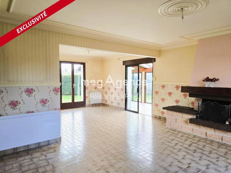 Maison traditionnelle - 176 m² - 10 pièces