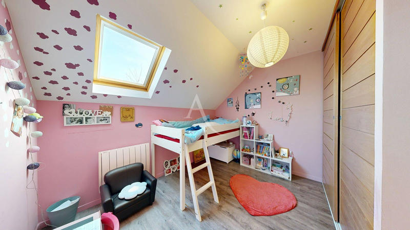 Maison - 116 m² - 6 pièces