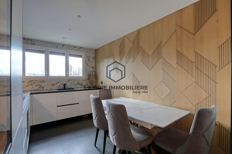 Appartement - 66 m² - 3 pièces