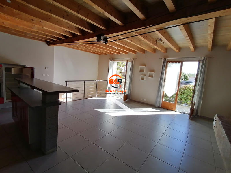 Maison - 107 m² - 4 pièces